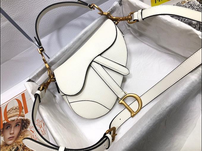 2025228Y620P21239794