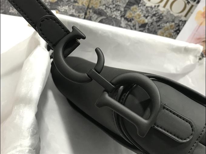 2025228Y630P212310266