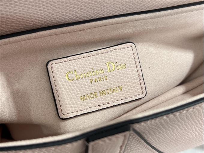 2025228Y650P212313804