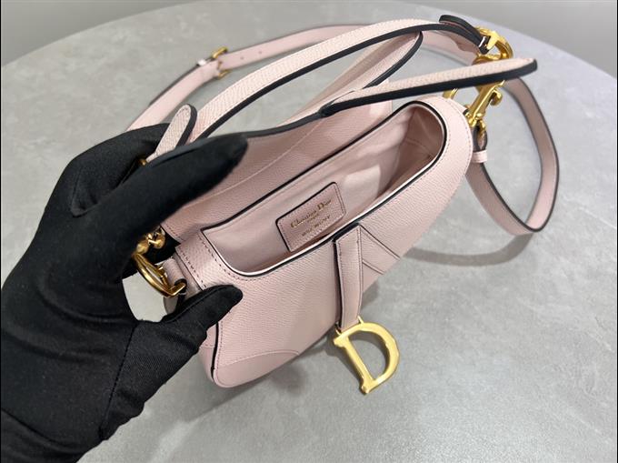 2025228Y650P212313851