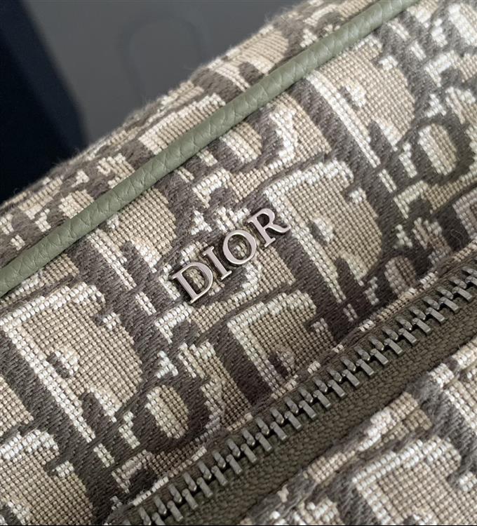 2025228Y660P21231898