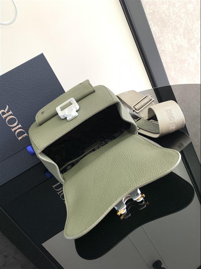 2025228Y800P21232656