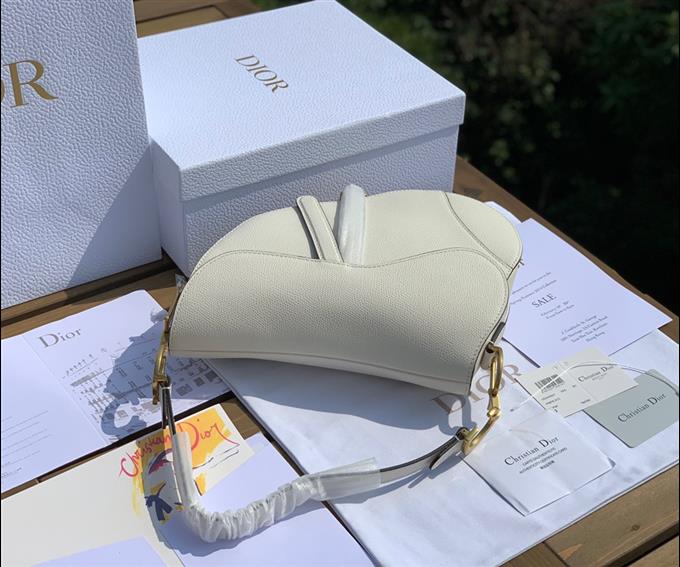 2025228Y850P21232857