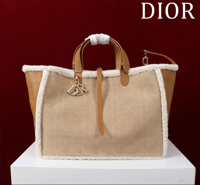 2025228Y1000P212644464