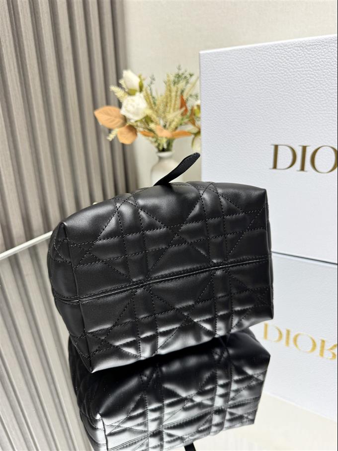 2025228Y750P212645954