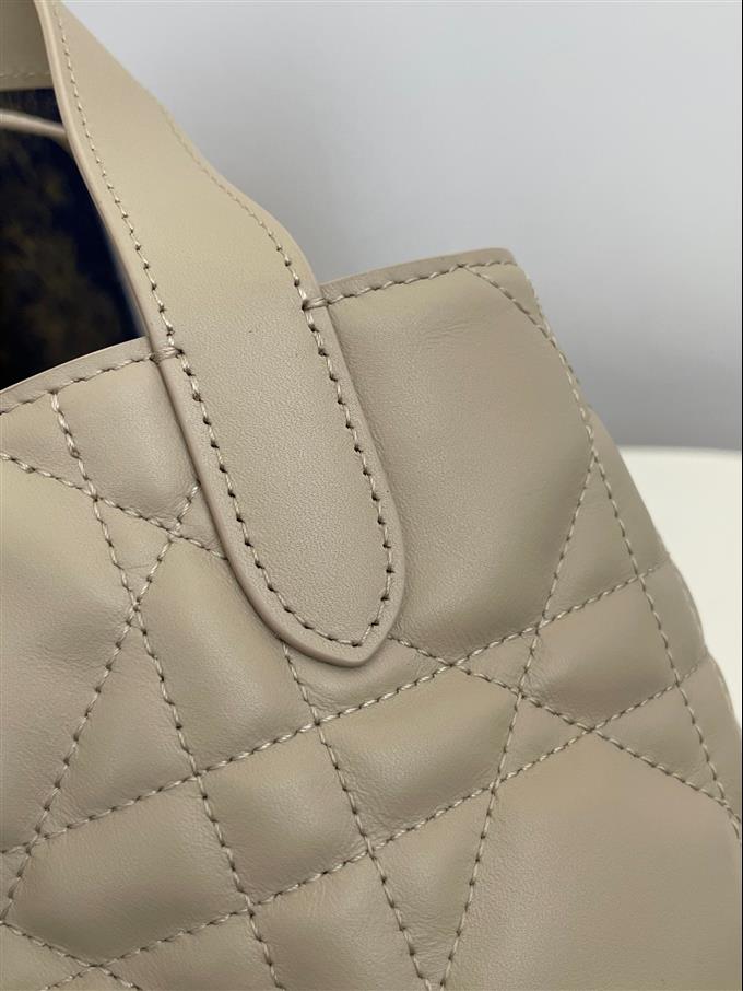 2025228Y750P212646234