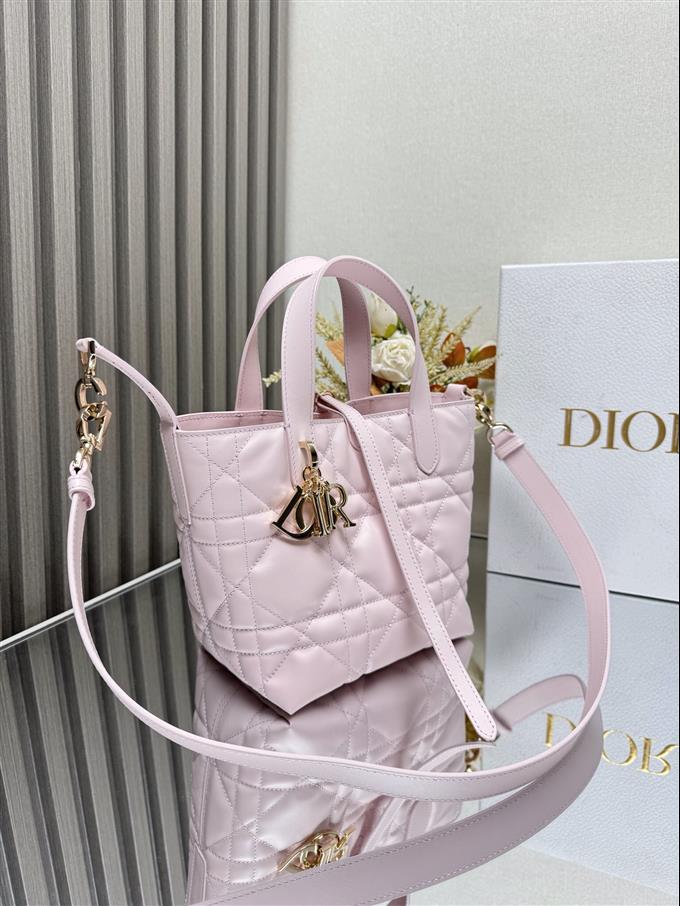 2025228Y750P21264647