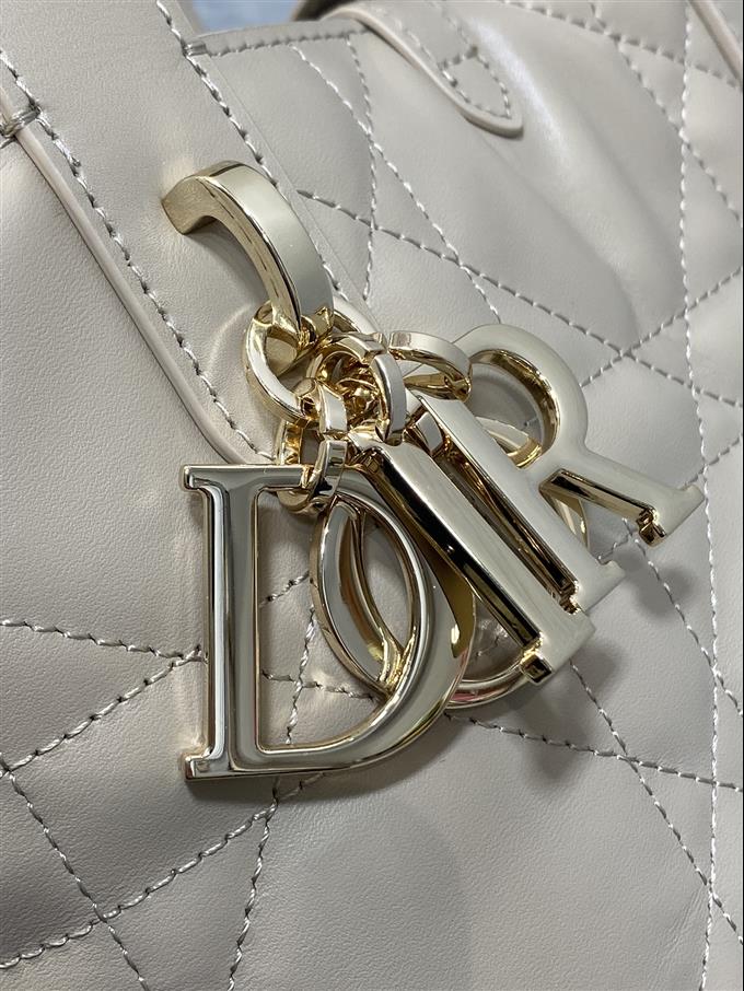 2025228Y750P21264732