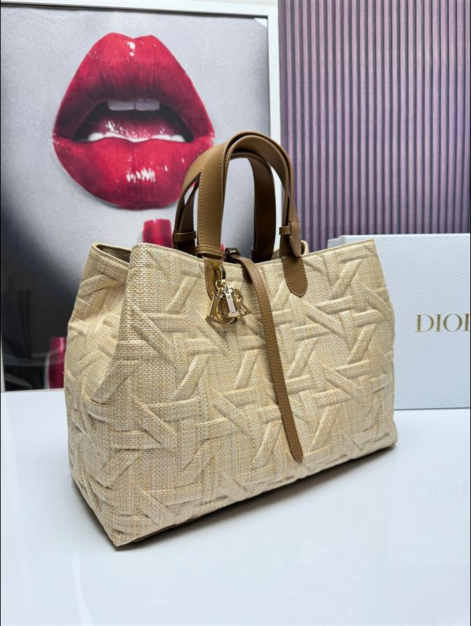 2025228Y780P212647913