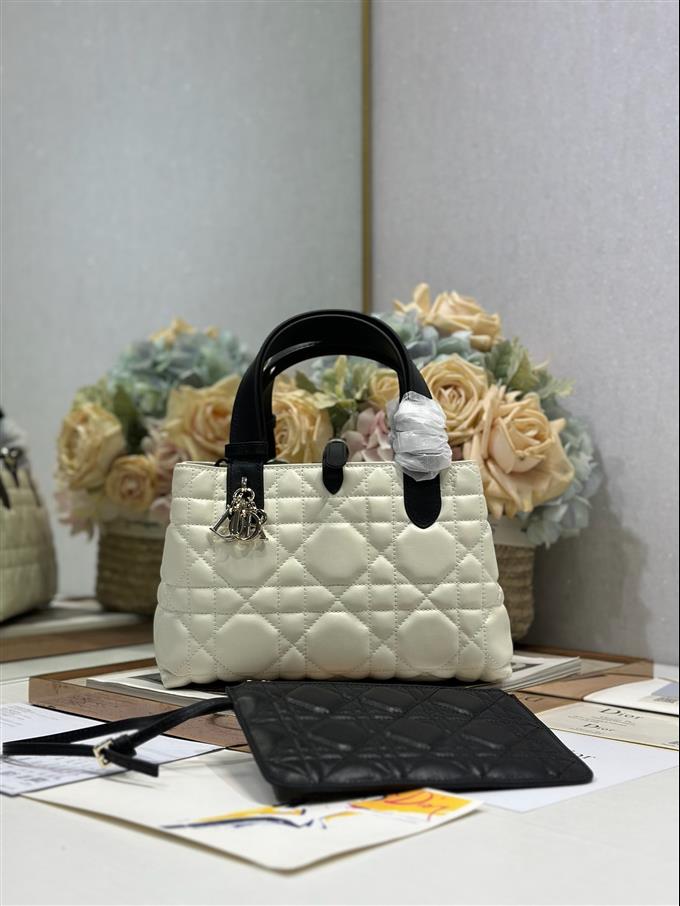 2025228Y780P212648280