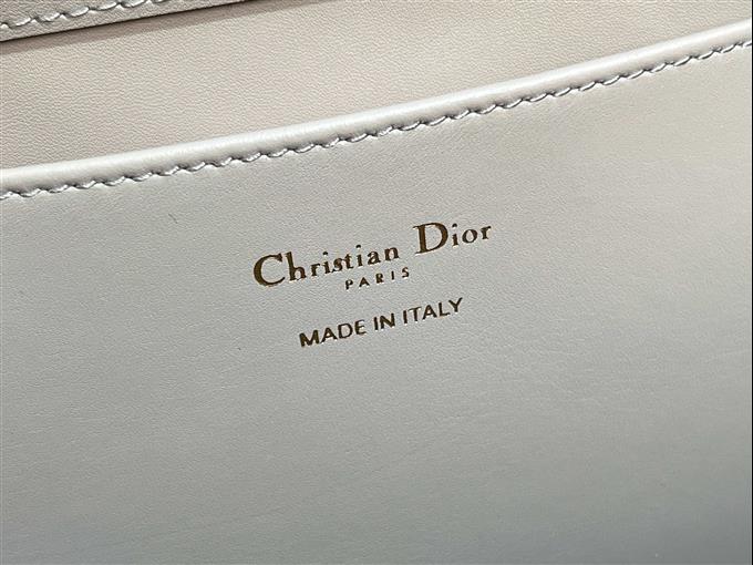 2025228Y780P212648831