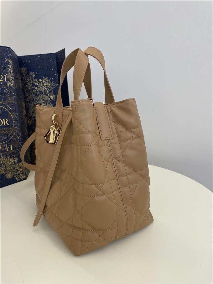 2025228Y780P212649649