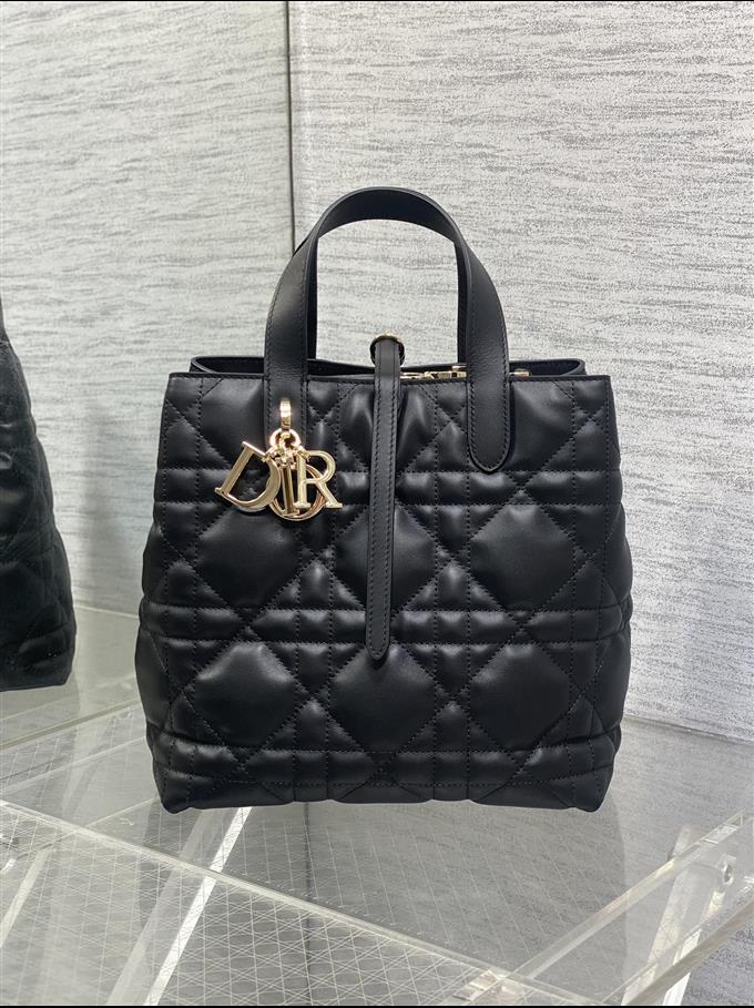 2025228Y780P212649855