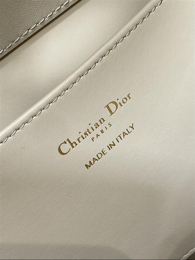 2025228Y780P212650107