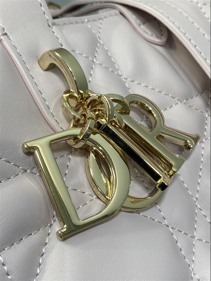 2025228Y780P212650154