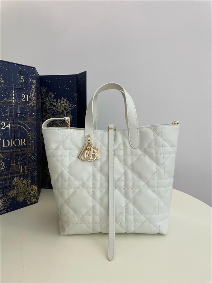 2025228Y780P212650992