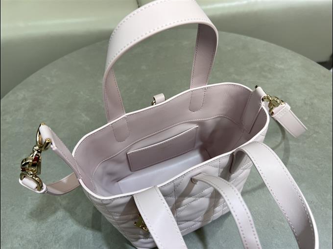 2025228Y780P212651799