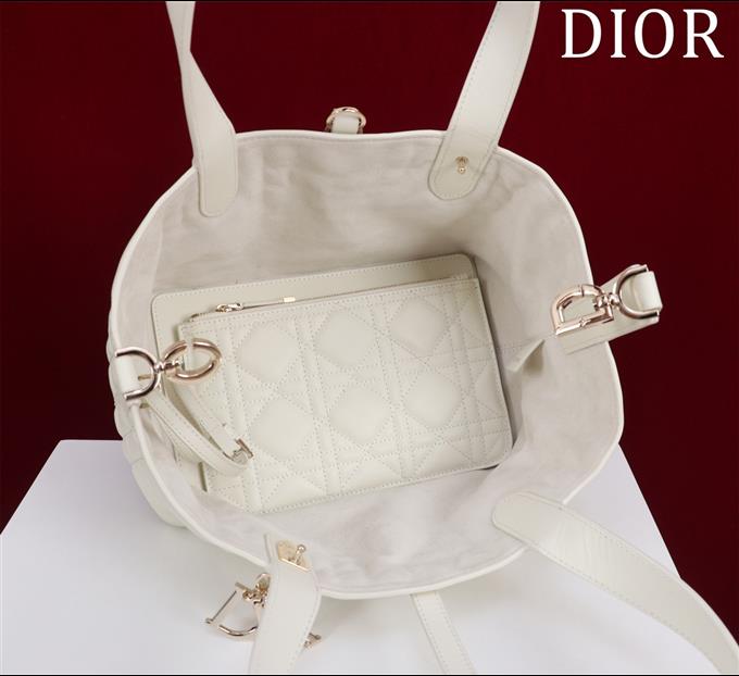 2025228Y800P212640370