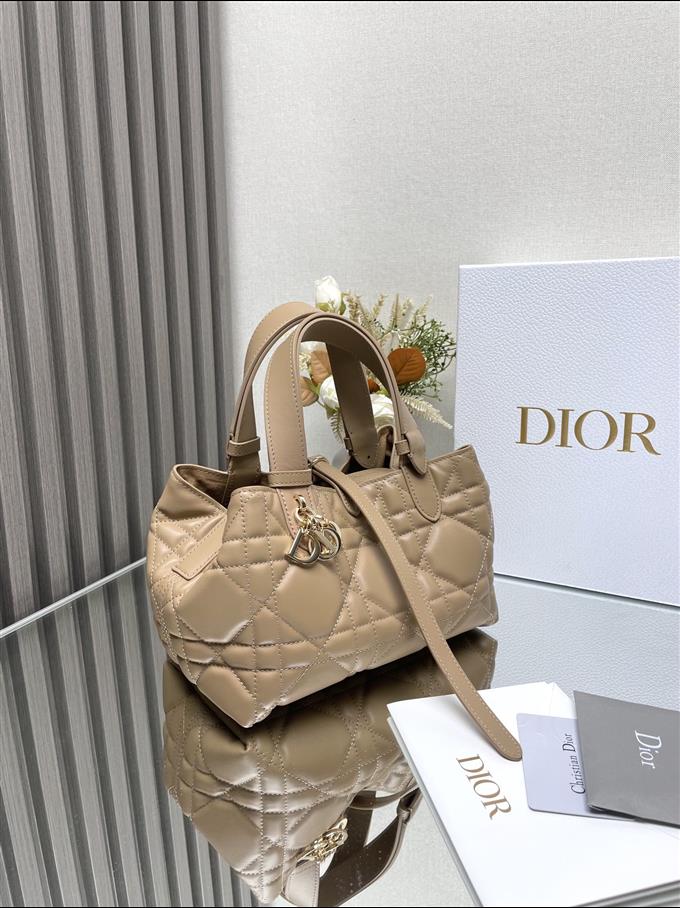 2025228Y800P212652836