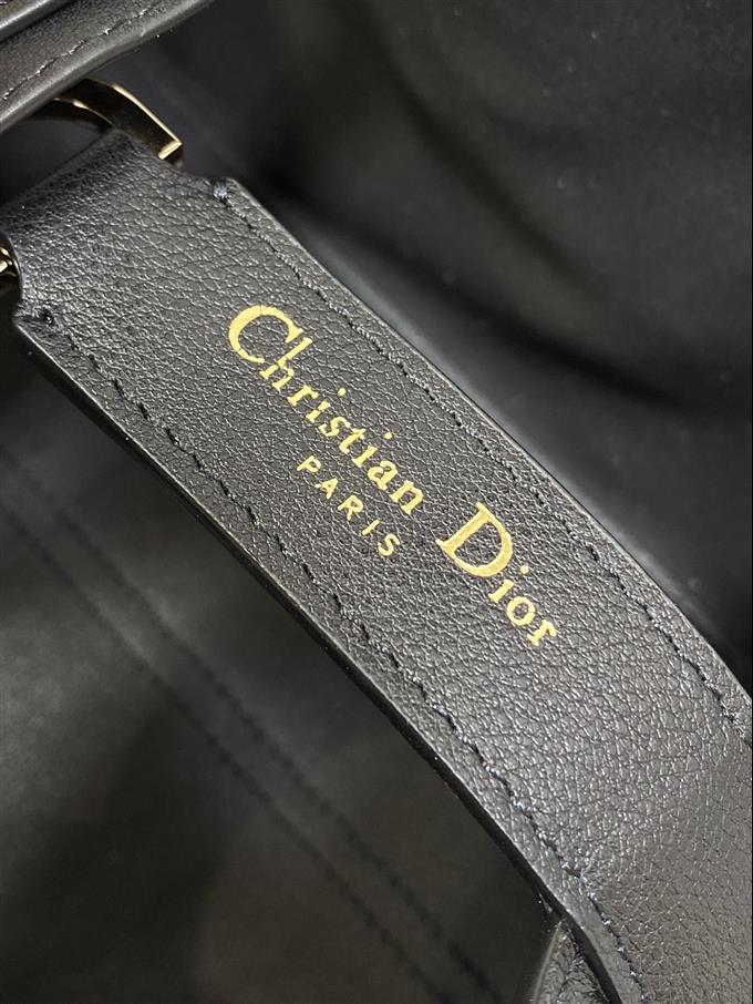 2025228Y800P212653295