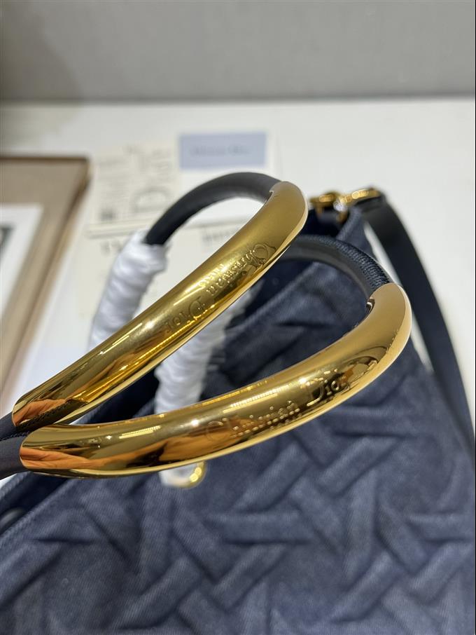 2025228Y800P212654194