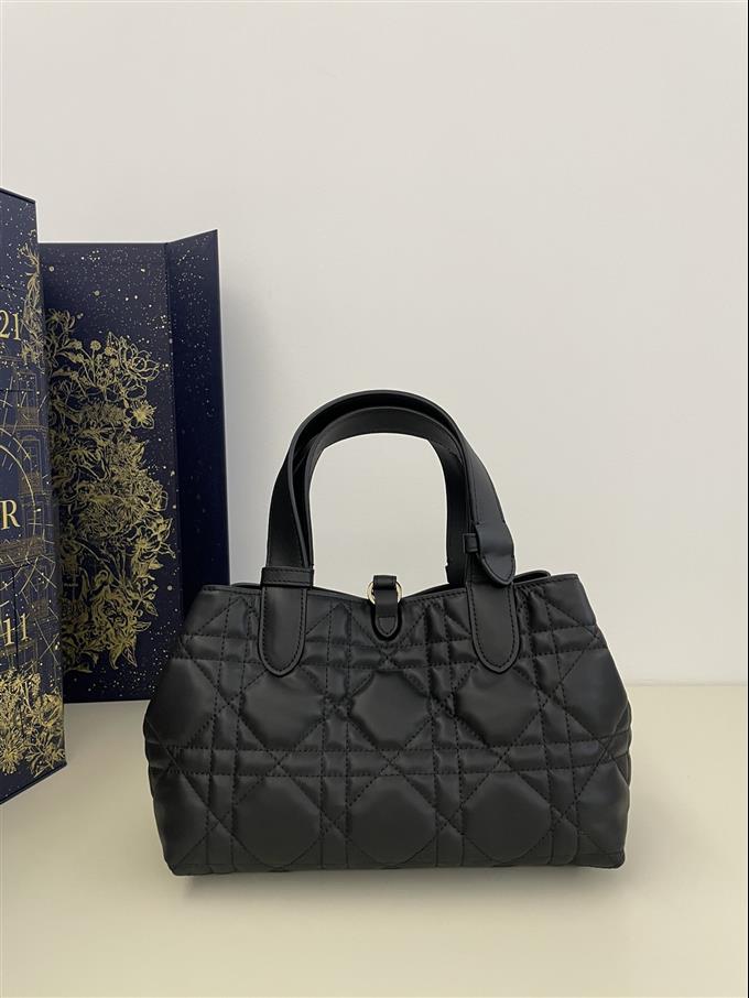 2025228Y800P212658736