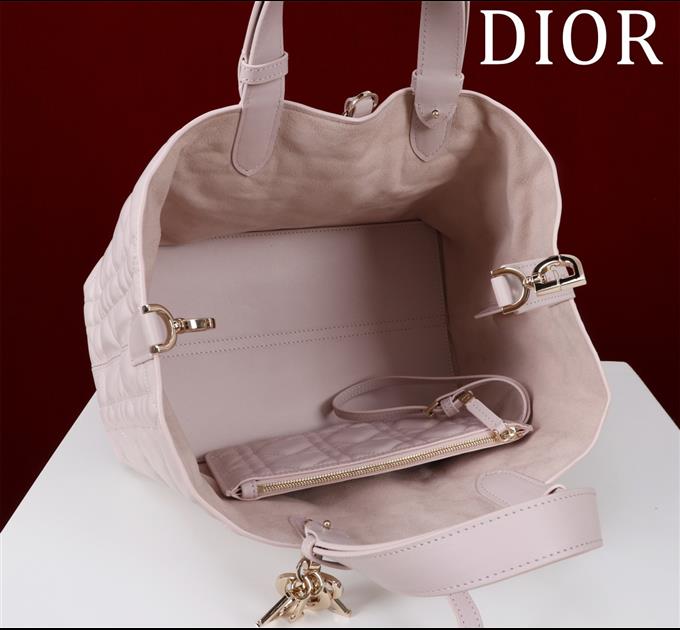 2025228Y850P212642499