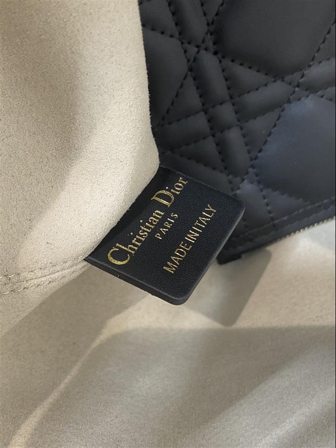 2025228Y850P21264391