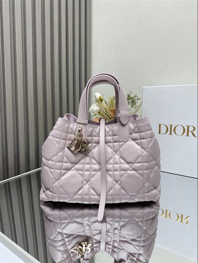 2025228Y850P212714124