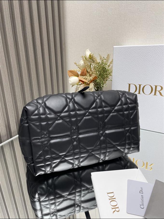 2025228Y850P21272817