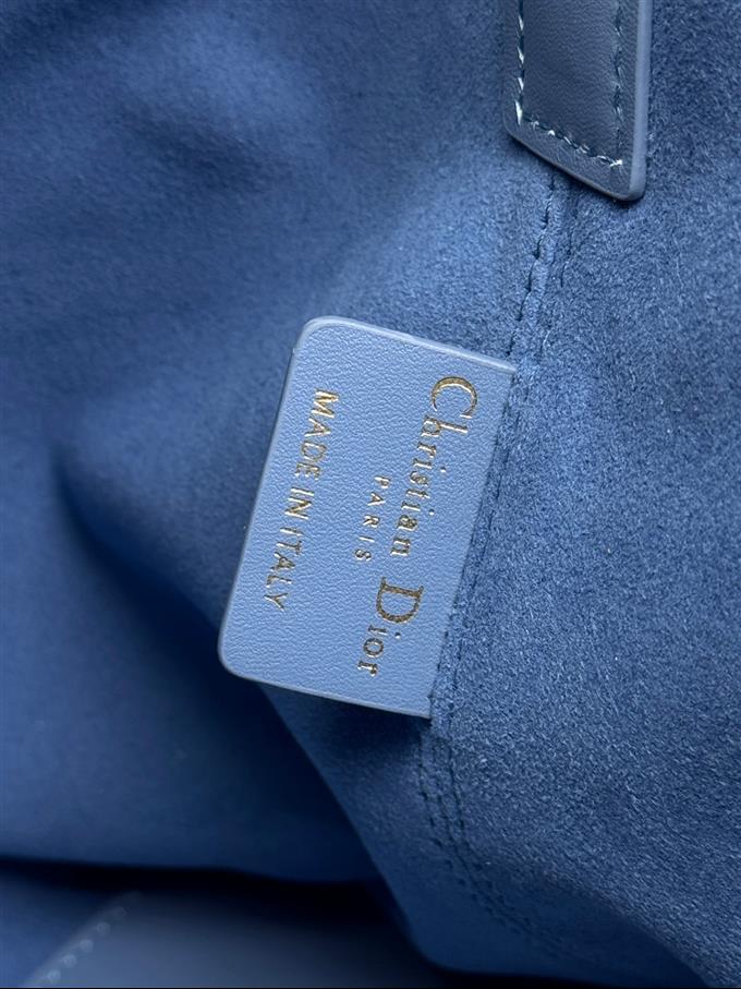 2025228Y850P21273161