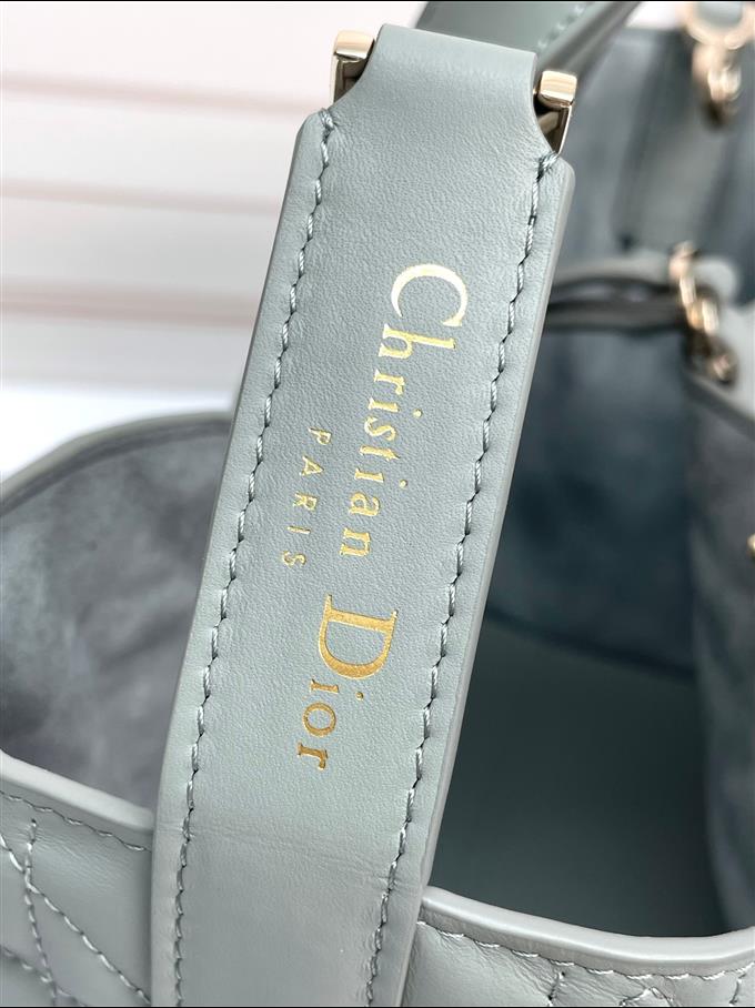 2025228Y850P21273584