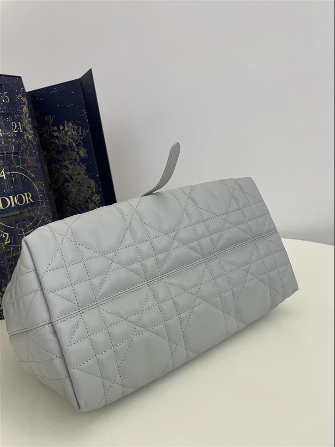 2025228Y850P21275811