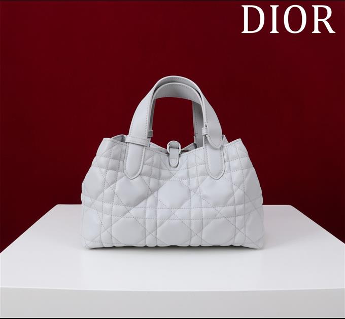 2025228Y880P21264421