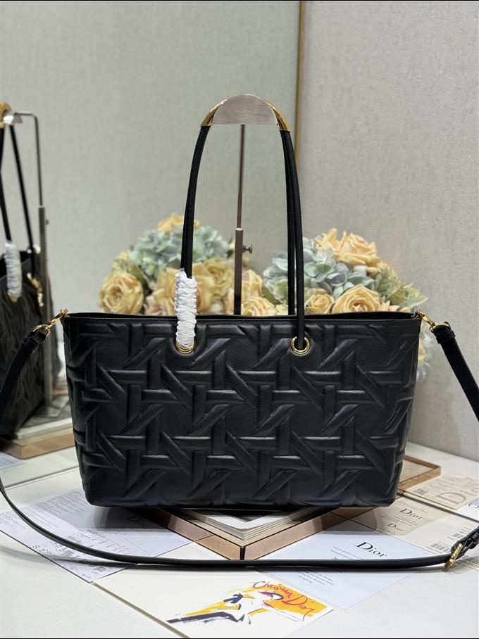 2025228Y880P21277225