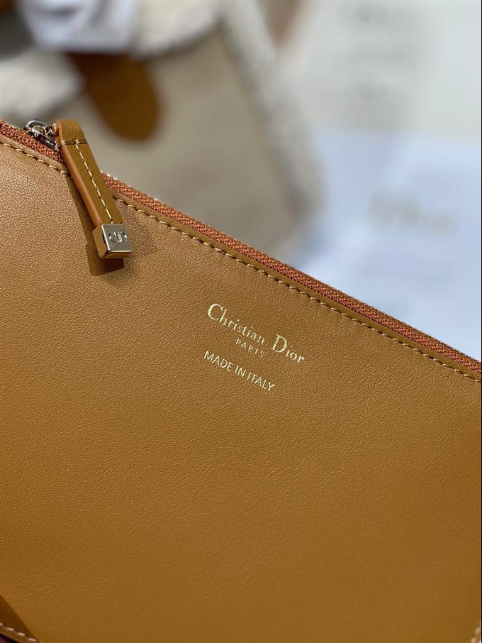 2025228Y900P21277646