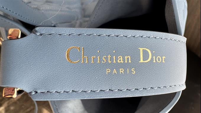 2025228Y900P21277802