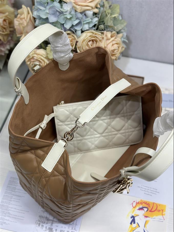 2025228Y930P212710651