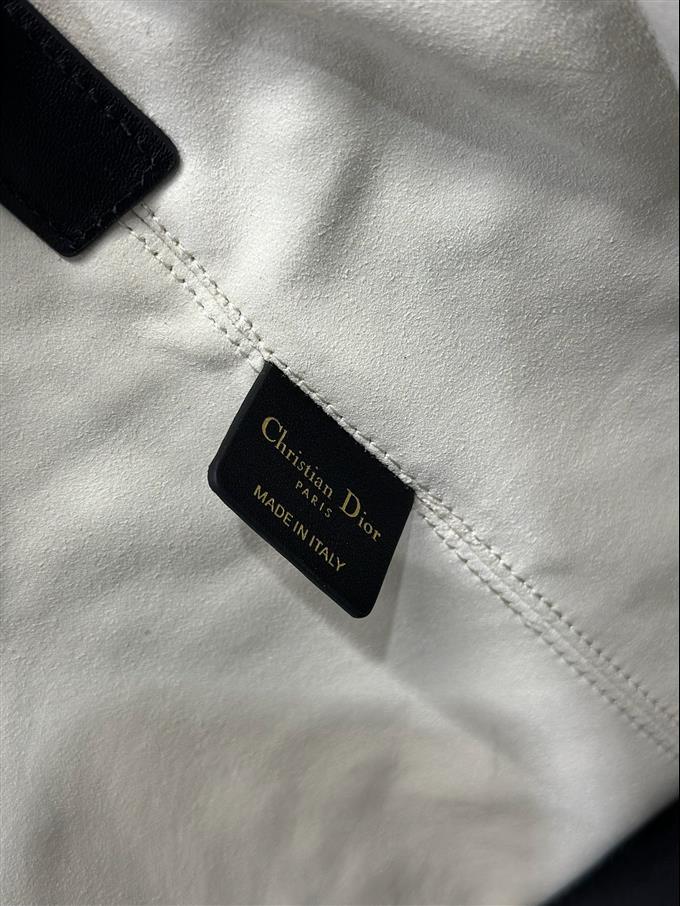 2025228Y930P212710794