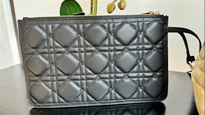 2025228Y930P212711744