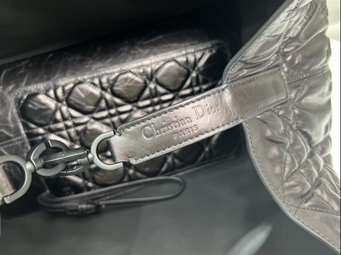 2025228Y930P21278214