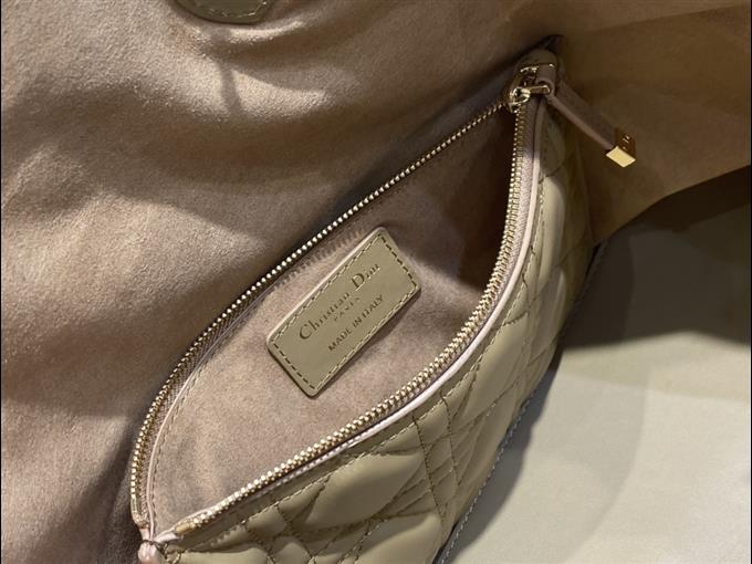 2025228Y930P21278528