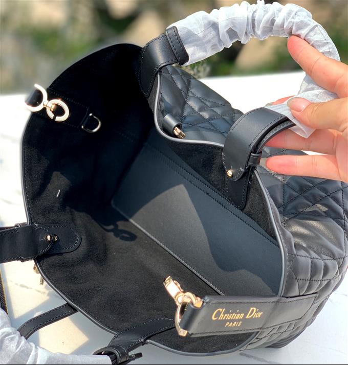 2025228Y950P212644352