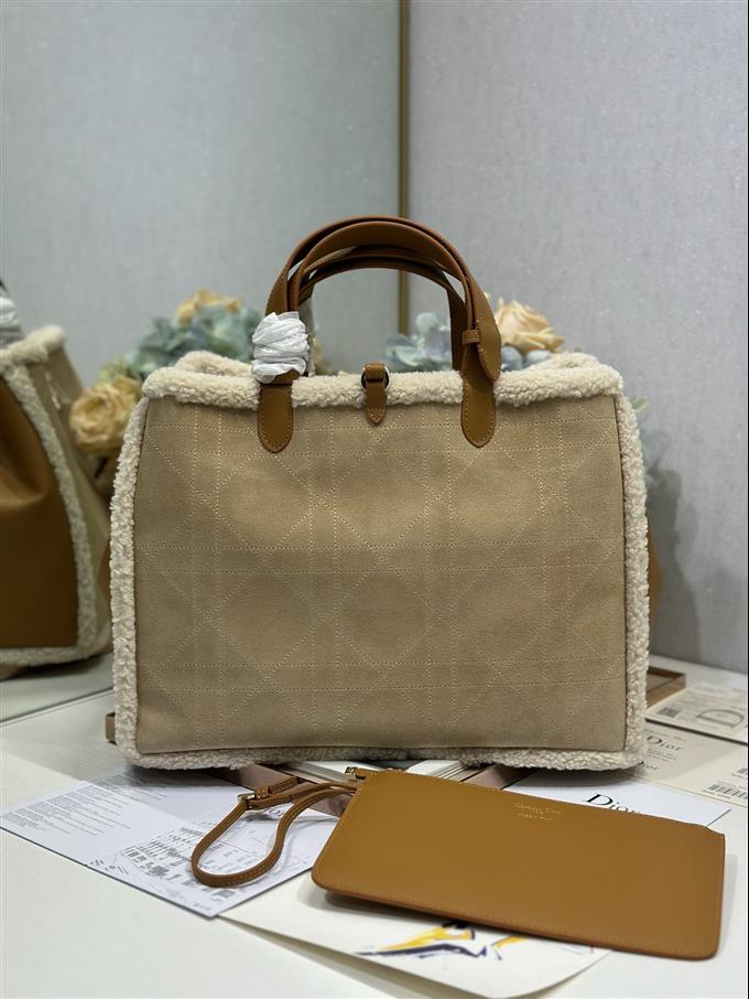 2025228Y980P212712261