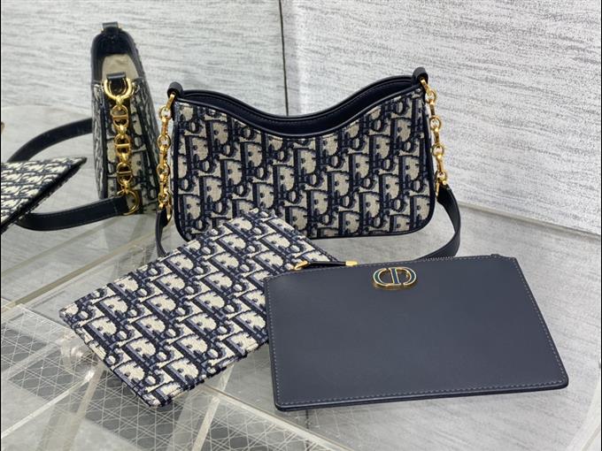 2025228Y550P203557475