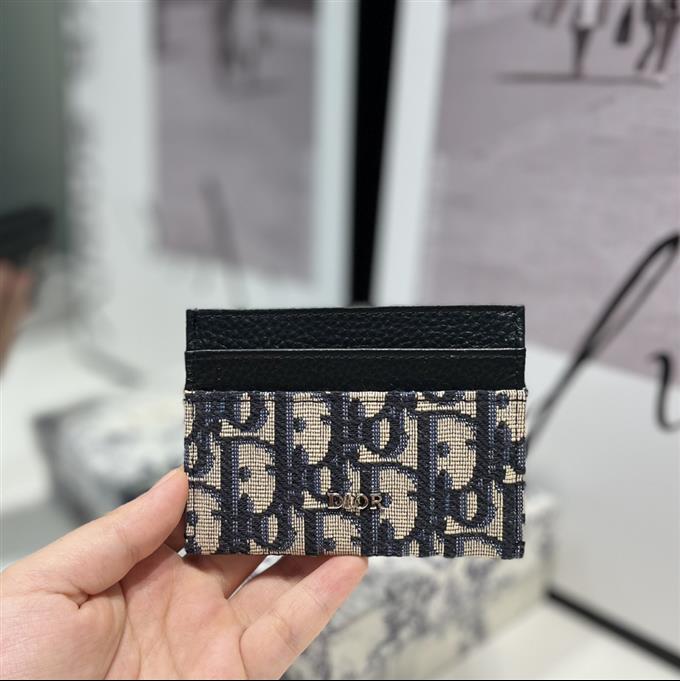 2025228Y150P203552173