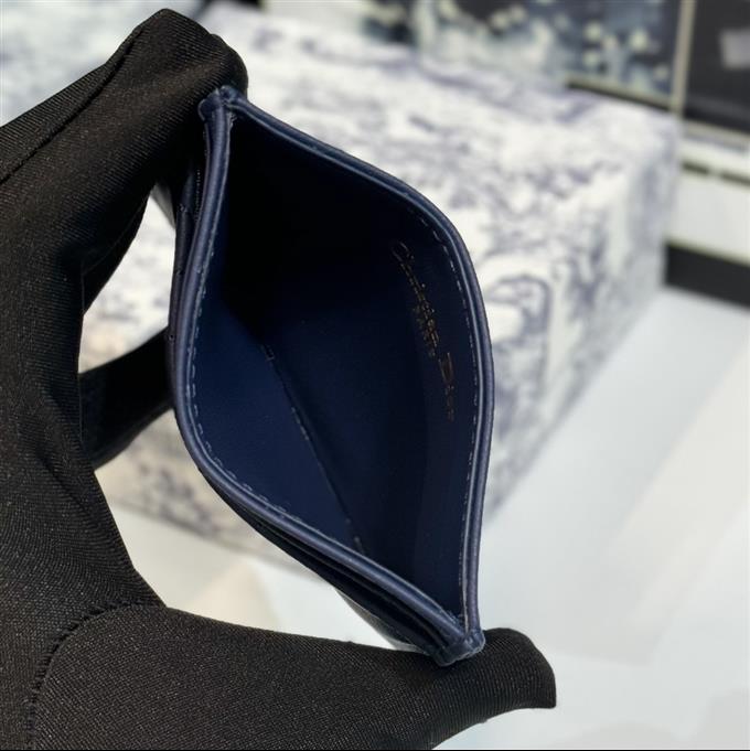 2025228Y150P203552675