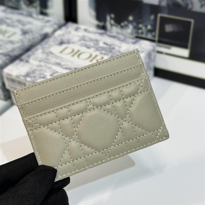 2025228Y150P203552754