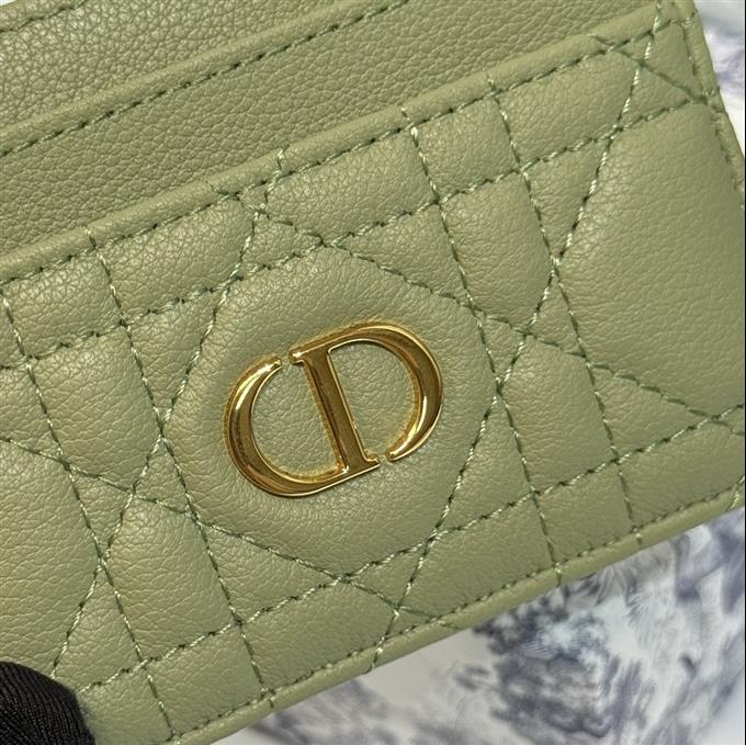 2025228Y150P20355335