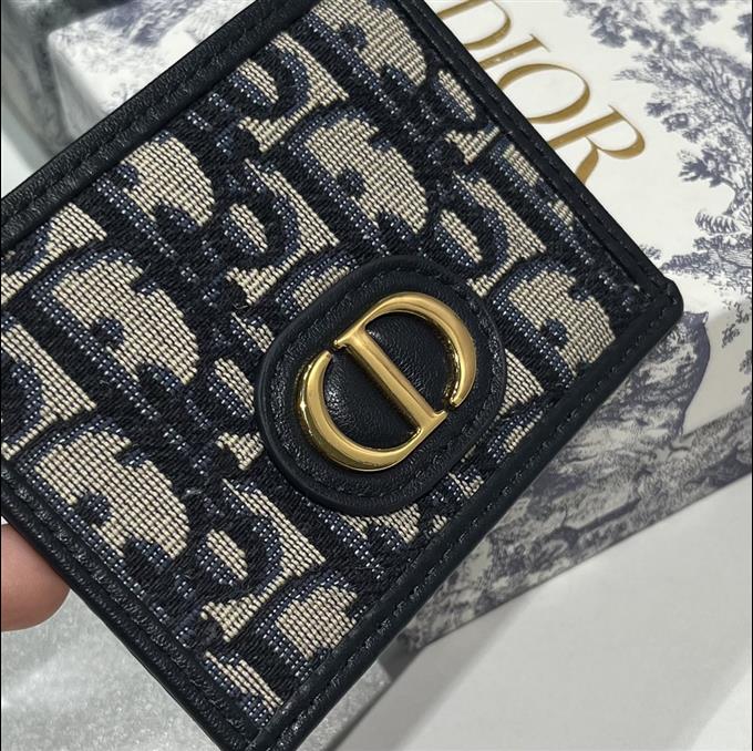 2025228Y160P203554878